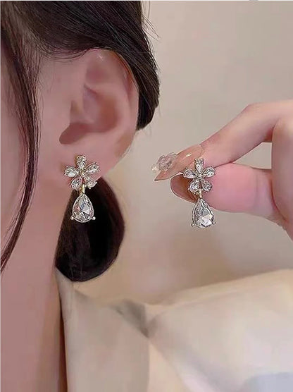 Flowers Dangle Earrings