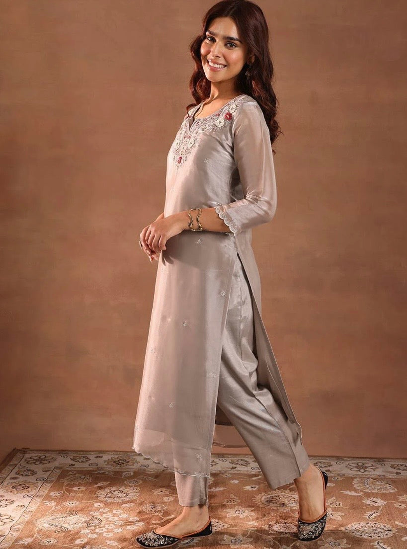 Tissue Straight Suit