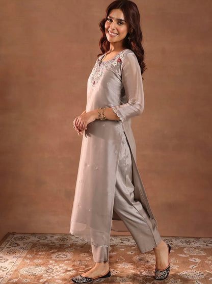 Tissue Straight Suit