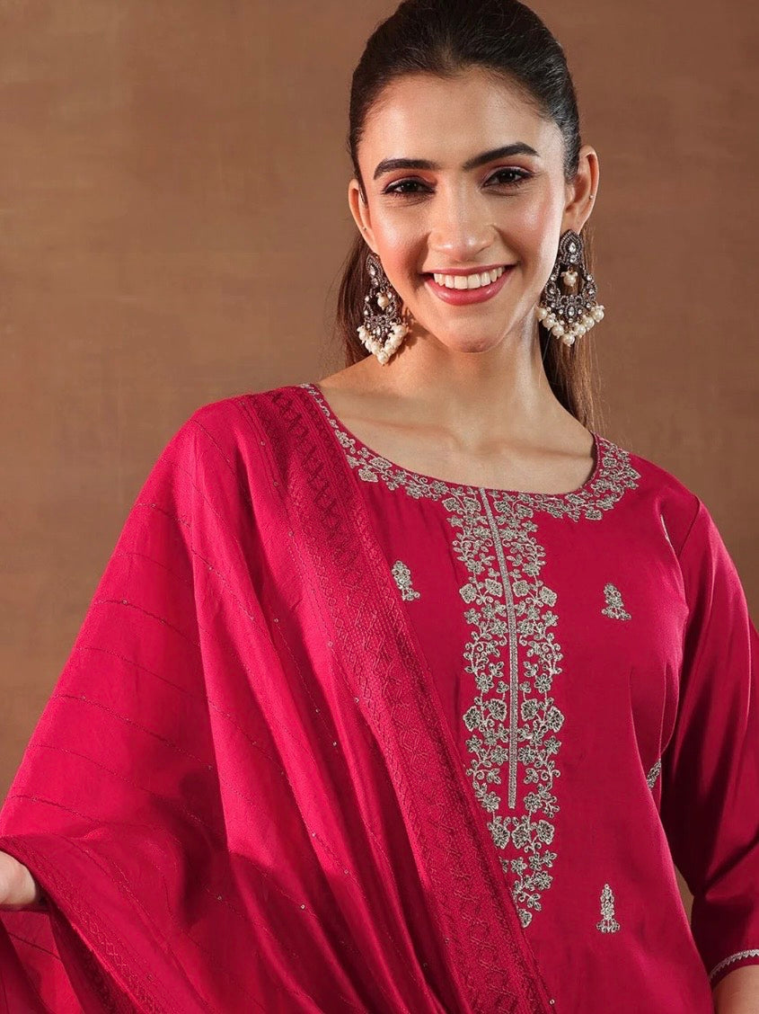 Red/Pink Embroidered Kurta Set